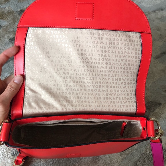 Kate Spade Cross Body RED Bag - Picture 3 of 5